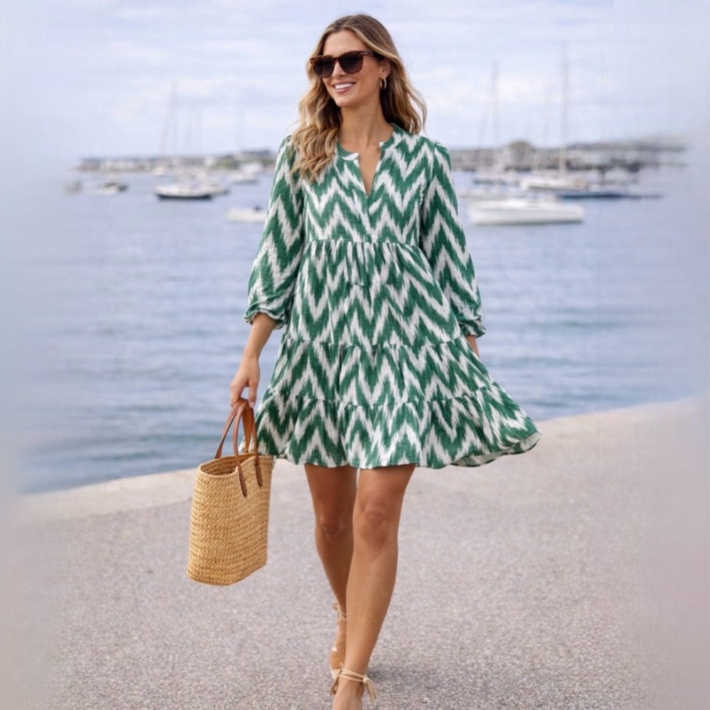 Pomander Place Tuckernuck Kenzo Green Ikat Tiered Swing Mini Dress XS💛